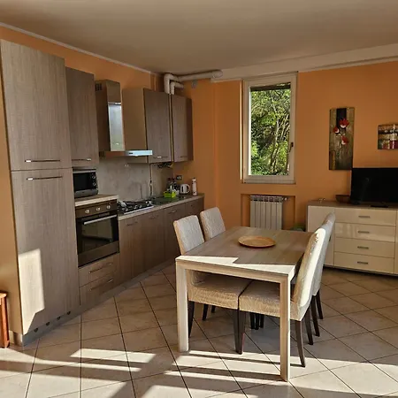 New 10 Apartment *